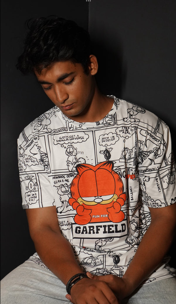 White Garfield t shirt (free size)